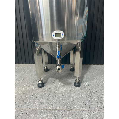 50л Конусний ферментер (ЦКТ)