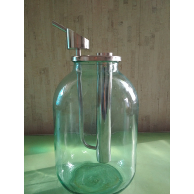 "Папуга" в банку