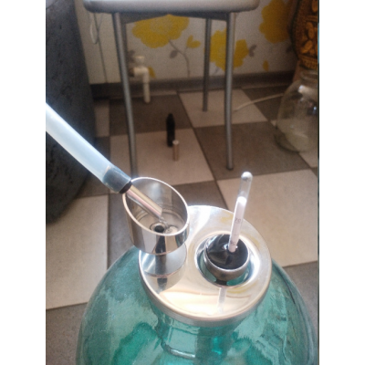 "Папуга" в банку